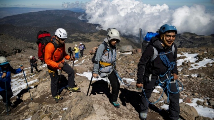 Des Alpes au Mexique, les sommets de l'espoir face au cancer