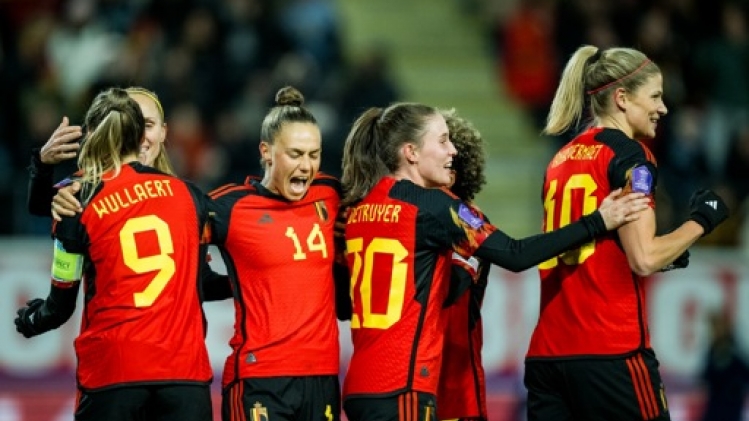 La Belgique, accrochée 1-1 par l'Ecosse, recule au 3e rang avant la dernière journée