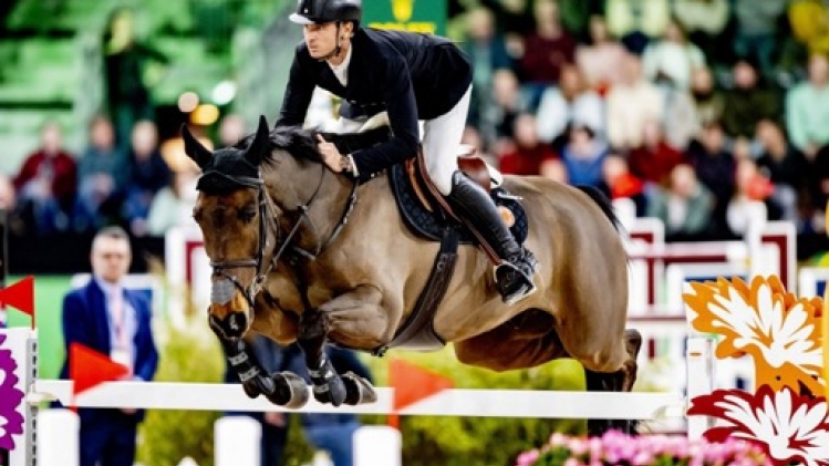 Le champion d'Europe Steve Guerdat remporte le Top 10 Final