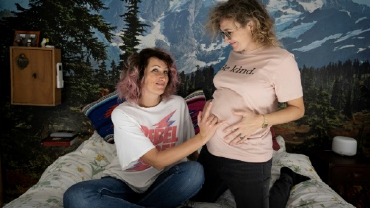 Dans l'Italie de Meloni, la peur croissante des parents de même sexe