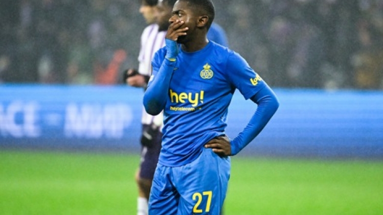 Noah Sadiki remplace Charles Vanhoutte, suspendu, dans le onze de l'Union contre Liverpool