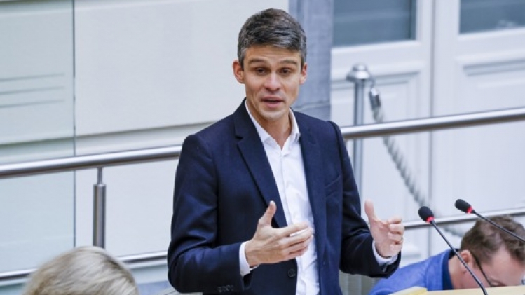 La Flandre réduira à huit le nombre de télévisions régionales par des fusions