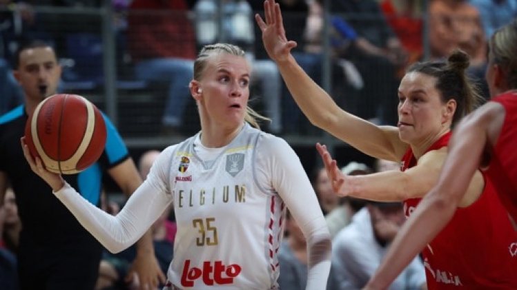 Julie Vanloo et Hind Ben Abdelkader qualifiées pour les 8e de finale avec Galatasaray