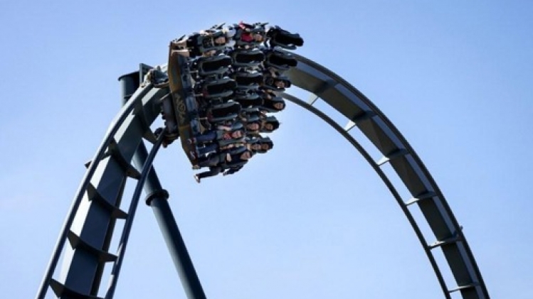 Une avarie touche les montagnes russes du parc d'attractions Efteling