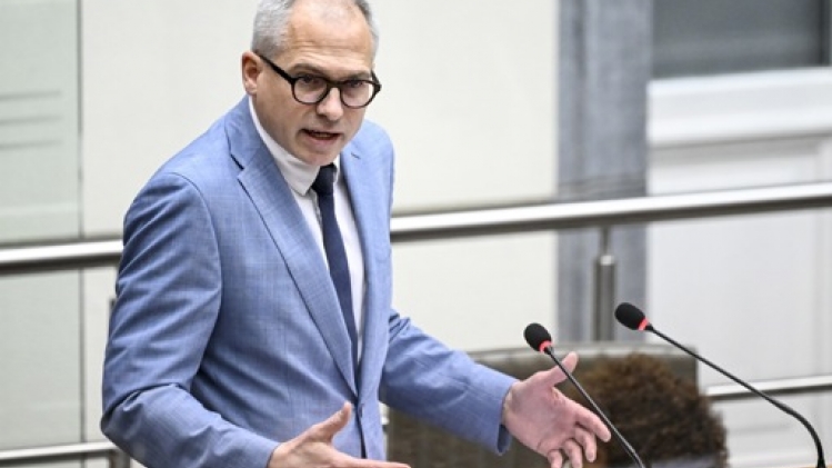 Les personnes au travail accèderont en priorité à un logement social en Flandre