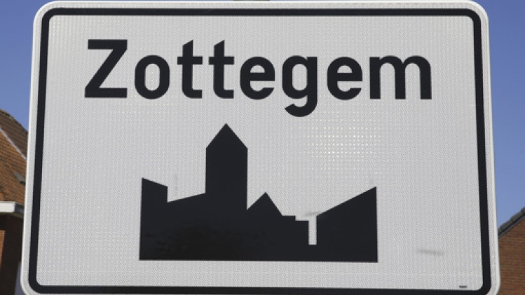 Incendie maîtrisé dans une société de conteneurs à Zottegem