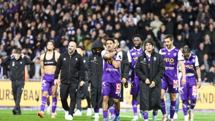 Le Beerschot se renforce avec le défenseur néerlandais Mike van Beijnen