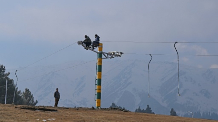 Au Cachemire indien, une station de ski attend désespérément la neige