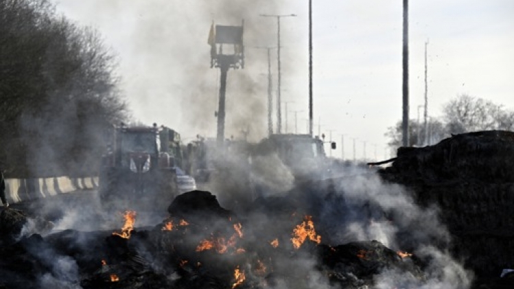 L'autoroute E42/A15 rouverte à la circulation en direction de Liège