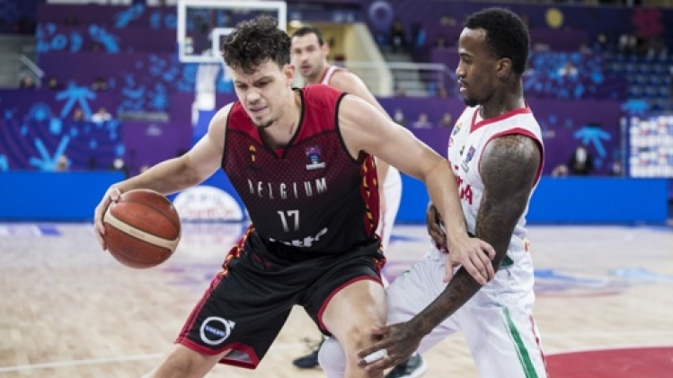 Hans Vanwijn et l'Hapoel Holon s'imposent face à l'AEK Athènes