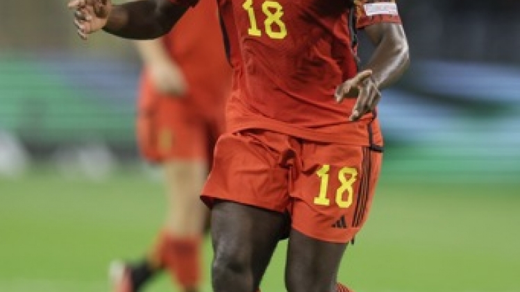 Orel Mangala quitte Nottingham Forest pour Lyon