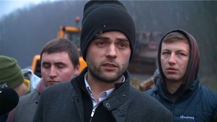 Florian Poncelet, président de la FJA, félicite les jeunes agriculteurs pour leur mobilisation