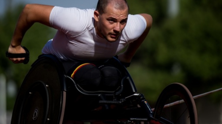 Maxime Carabin améliore son record du monde du 100m en fauteuil roulant