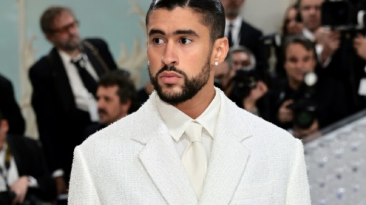 L'actrice Zendaya et le prince du rap latino Bad Bunny à la tête du gala du Met 2024
