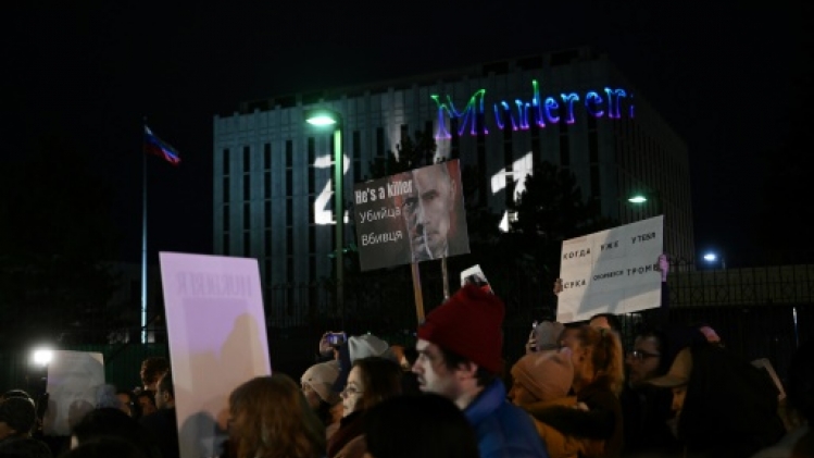 Manifestations en Europe et aux Etats-Unis pour dénoncer la mort d'Alexeï Navalny