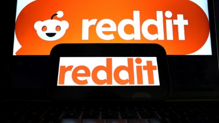 Le réseau social Reddit, leader des forums de discussion, veut entrer en Bourse