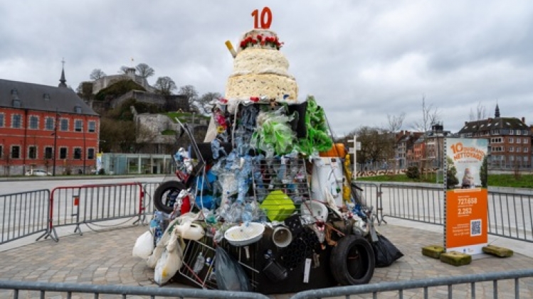 Un gâteau géant à base de déchets pour les dix ans du Grand Nettoyage en Wallonie