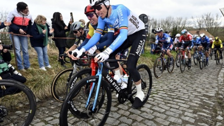 Oliver Naesen était trop enfermé pour arracher la troisième place