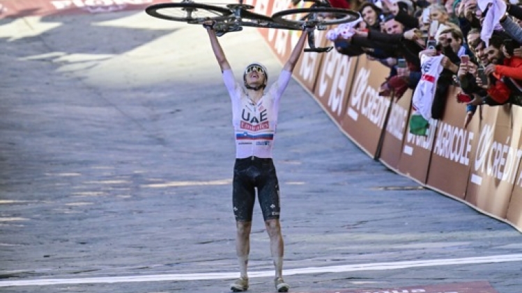 Tadej Pogacar a attaqué à 81 km de l'arrivée car les conditions étaient difficiles