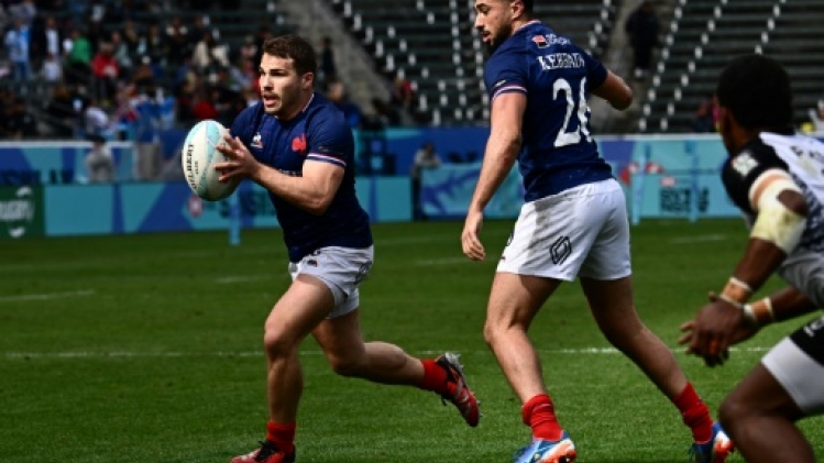 Rugby à VII: l'effet Dupont continue à Los Angeles, les Bleus en demies