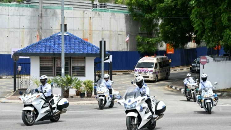 Norvège: le roi Harald de retour à Oslo