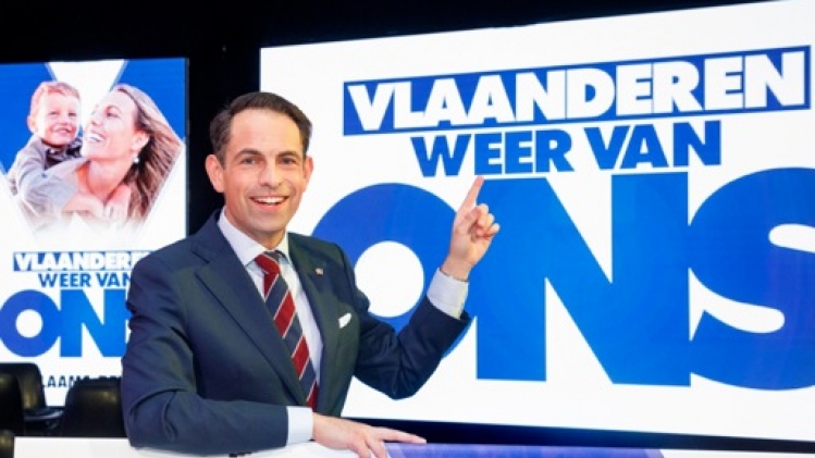 Vlaams Belang dévoile son slogan de campagne, la Flandre à nouveau à nous