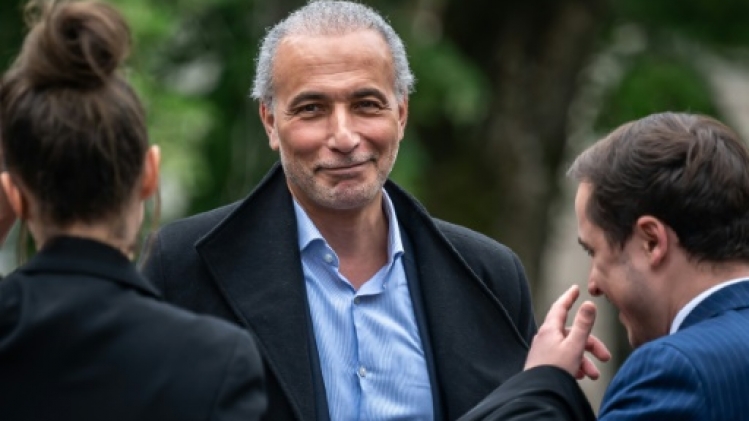 Tariq Ramadan: le parquet général demande un procès pour viol pour une seule de ses quatre accusatrices
