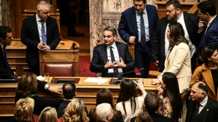 La Grèce dit oui au mariage homosexuel et à l'adoption pour les couples de même sexe