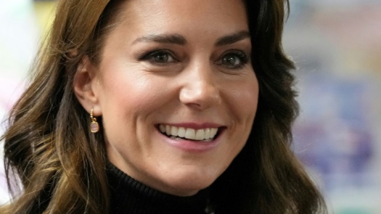 La nouvelle photo officielle de la princesse Kate manipulée