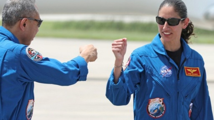 Quatre astronautes de retour sur Terre après six mois sur l'ISS