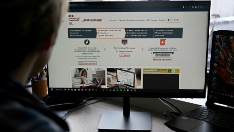 Parcoursup: la lettre de motivation à la recherche de la bonne formule