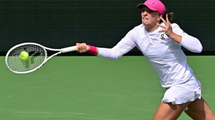 Iga Swiatek dans le dernier carré après l'abandon de Caroline Wozniacki