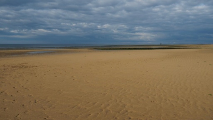 A Juno Beach, de jeunes Canadiennes sur les traces de parents tués en juin 1944