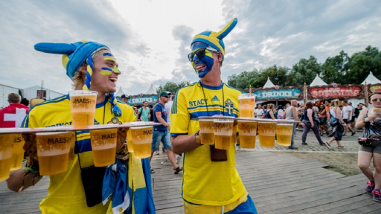 Tomorrowland réclame à nouveau une exemption pour les gobelets jetables