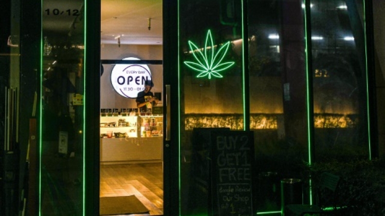 Cannabis: la légalisation reste une exception dans le monde