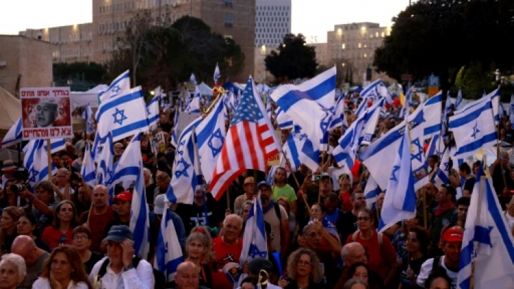 A Jérusalem, des manifestants veulent sauver Israël de Netanyahu