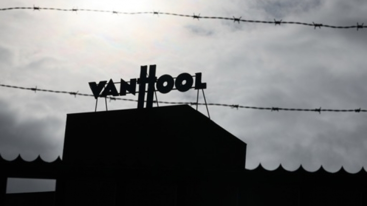 Van Hool se donne encore une semaine pour oeuvrer à un redémarrage rapide