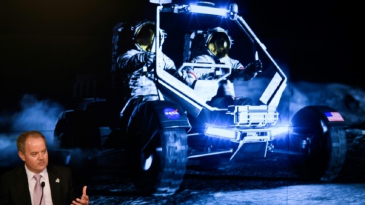 Trois entreprises en lice pour développer le prochain rover lunaire de la Nasa