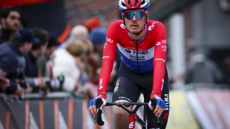 Le lauréat 2022 Dylan van Baarle déclare forfait en dernière minute