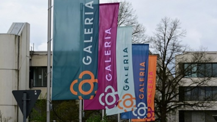 Le repreneur de Galeria veut maintenir plus de 70 magasins ouverts en Allemagne