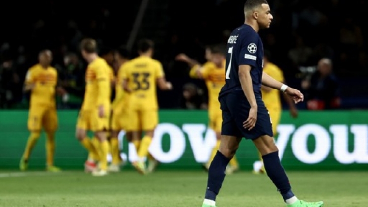 Le PSG surpris par le Barça à domicile au bout d'un match riche en buts