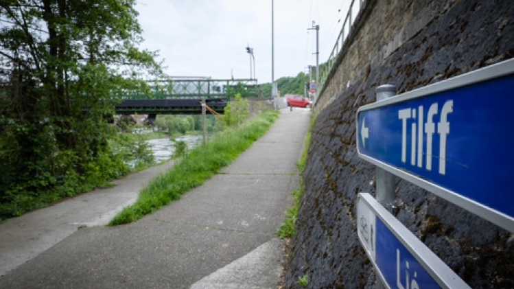 Un personne transportée à l'hôpital après un incendie du château de Sainval à Tilff