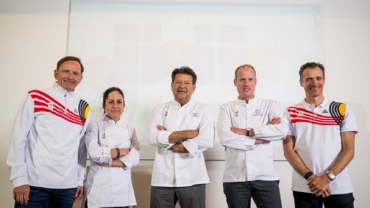 J-100 - Une Belgium House cinq étoiles régalera ses invités