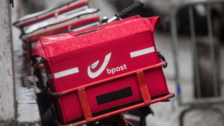 Bpost distribuera les journaux en Wallonie au moins jusque fin 2025