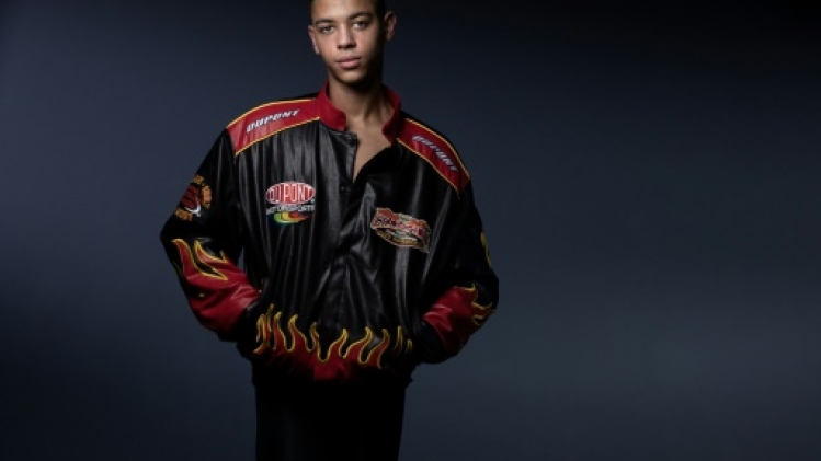 Guillaume Diop, premier danseur étoile noir à l'Opéra de Paris, ravi que son parcours montre que c'est possible