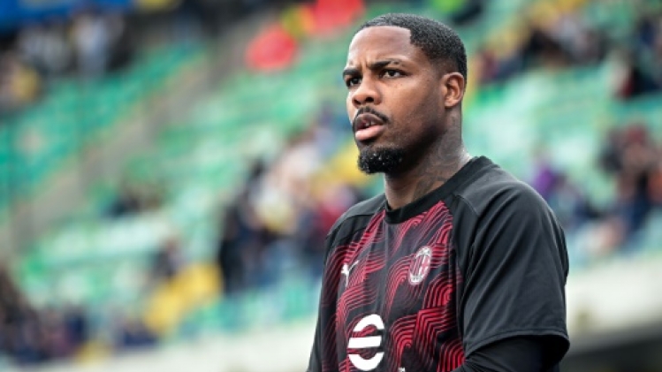 Euro-2024: pas de fracture pour Mike Maignan, blessé à un doigt, rassure l'AC Milan