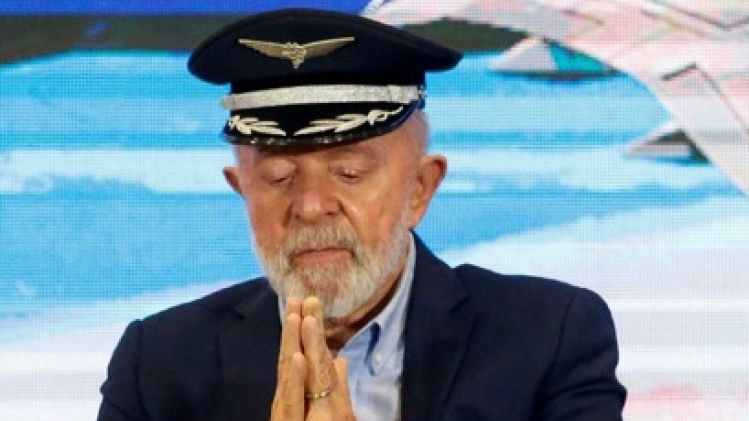 Brésil: la justice électorale inflige une amende à Lula