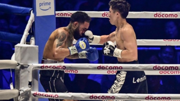 Inoue met Nery KO et conserve ses titres chez les super-coqs