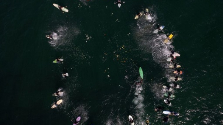 Meurtre de trois surfeurs australiens et américain au Mexique: un suspect poursuivi