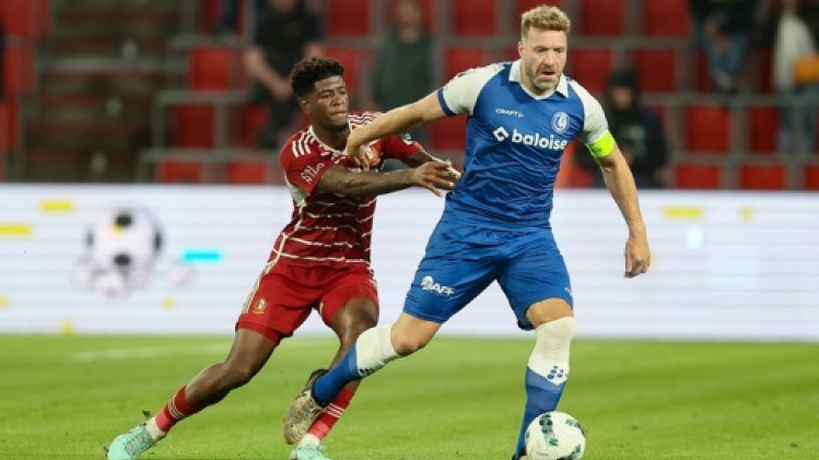 Le Standard de Liège s'incline face à La Gantoise dans un match sans enjeu